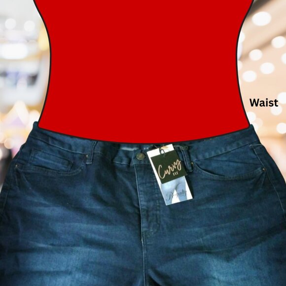 Classic 5-Pocket Capri Jeans with Hem Slit - Picture 3 of 8